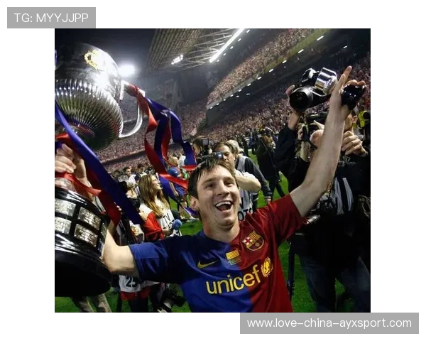 巴萨用团队协作换来漂亮的反击进球——从默契到速度的足球美学