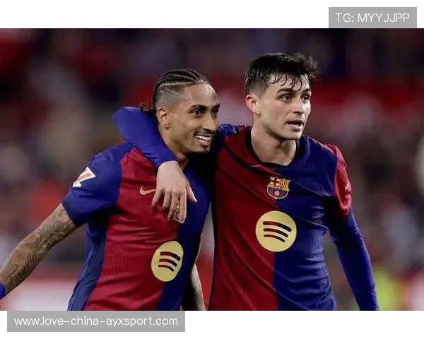 拉菲尼亚中路斜塞助攻佩德里破门